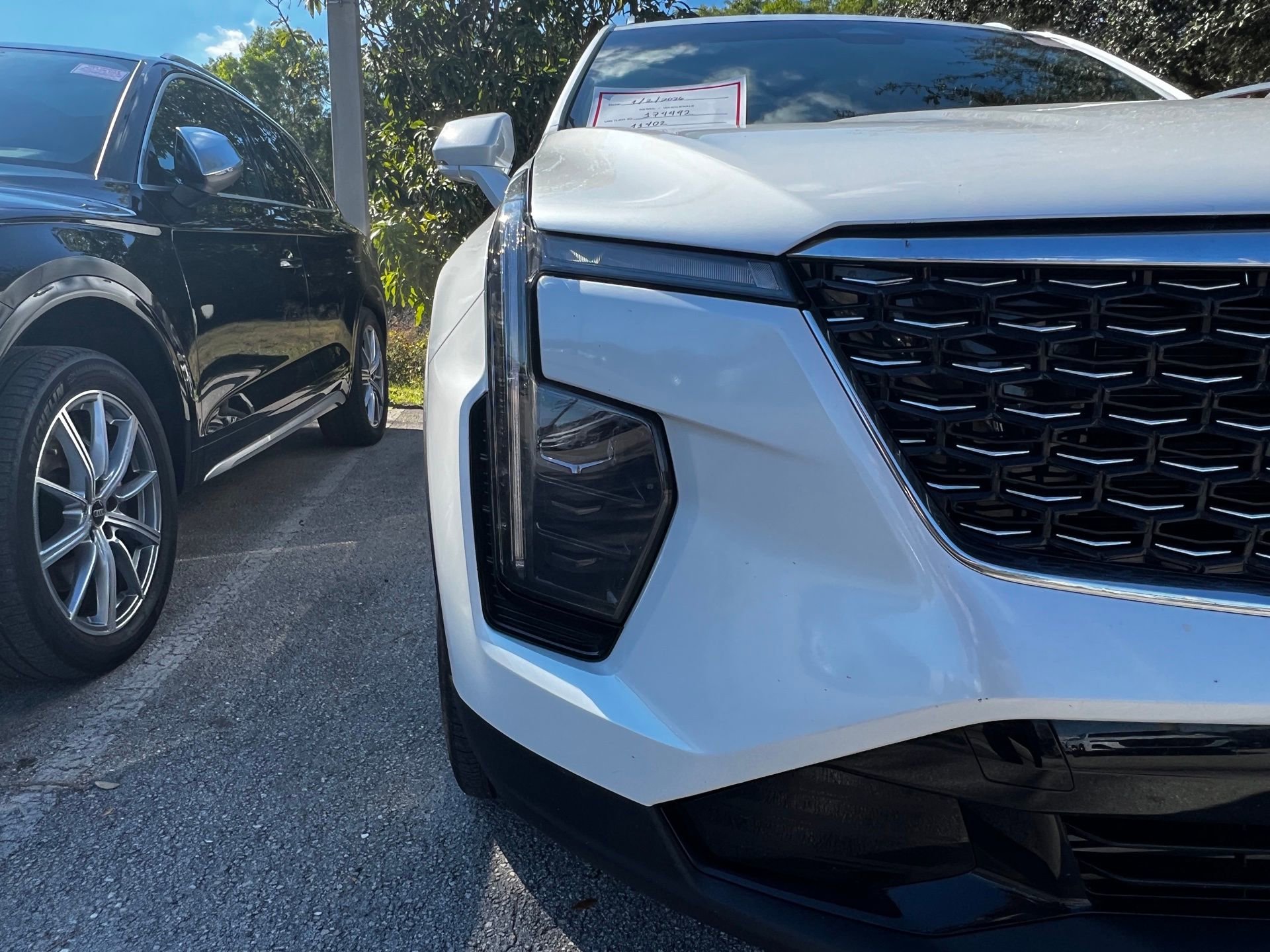 Used 2024 Cadillac XT4 Premium Luxury w/ Technology Package image 7