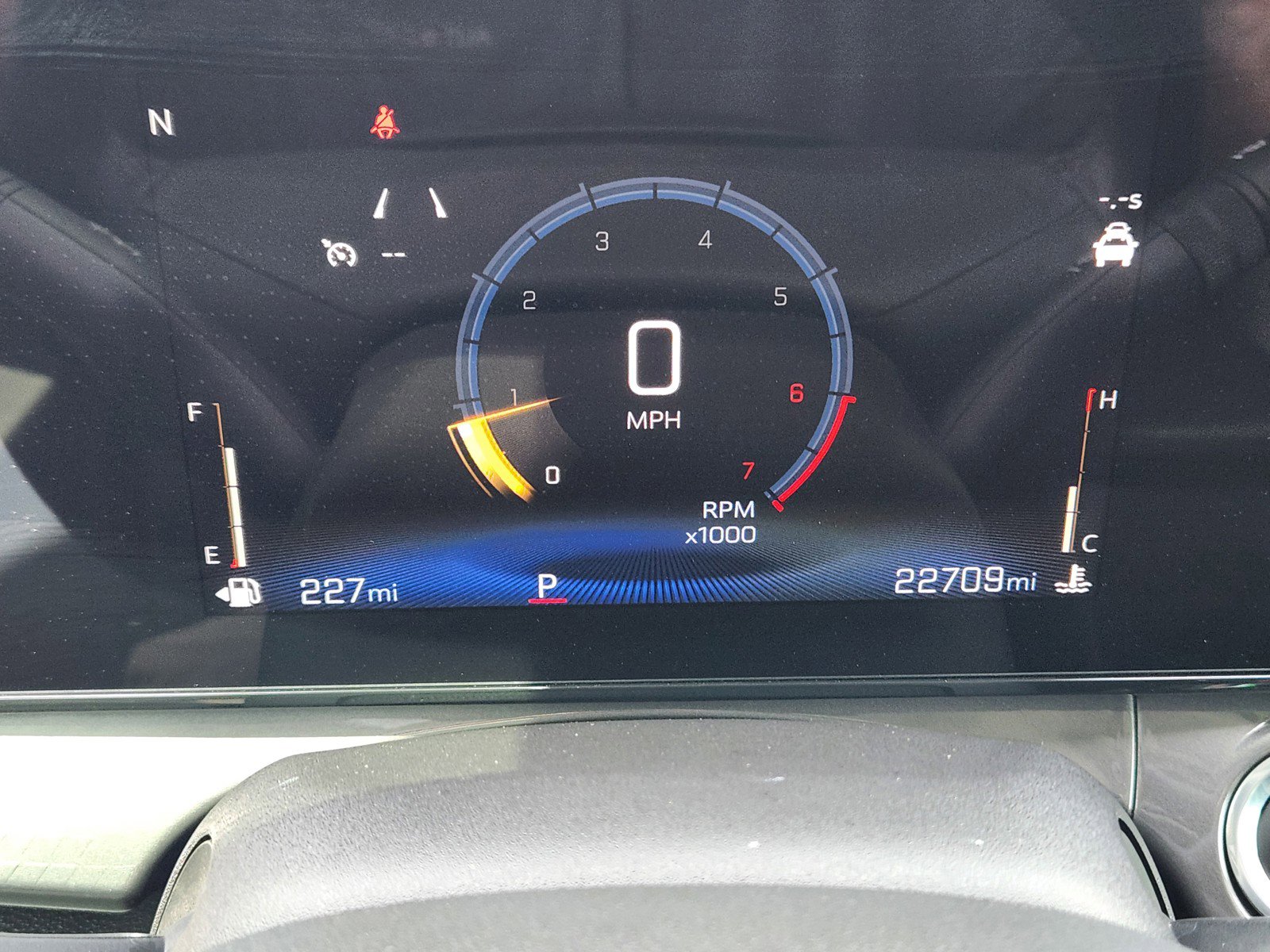 Used 2025 Chevrolet Trax ACTIV w/ Sunroof Package FWD image 14