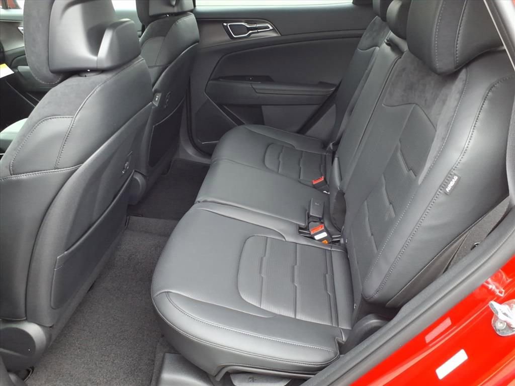 New 2026 Kia Sportage SX image 12