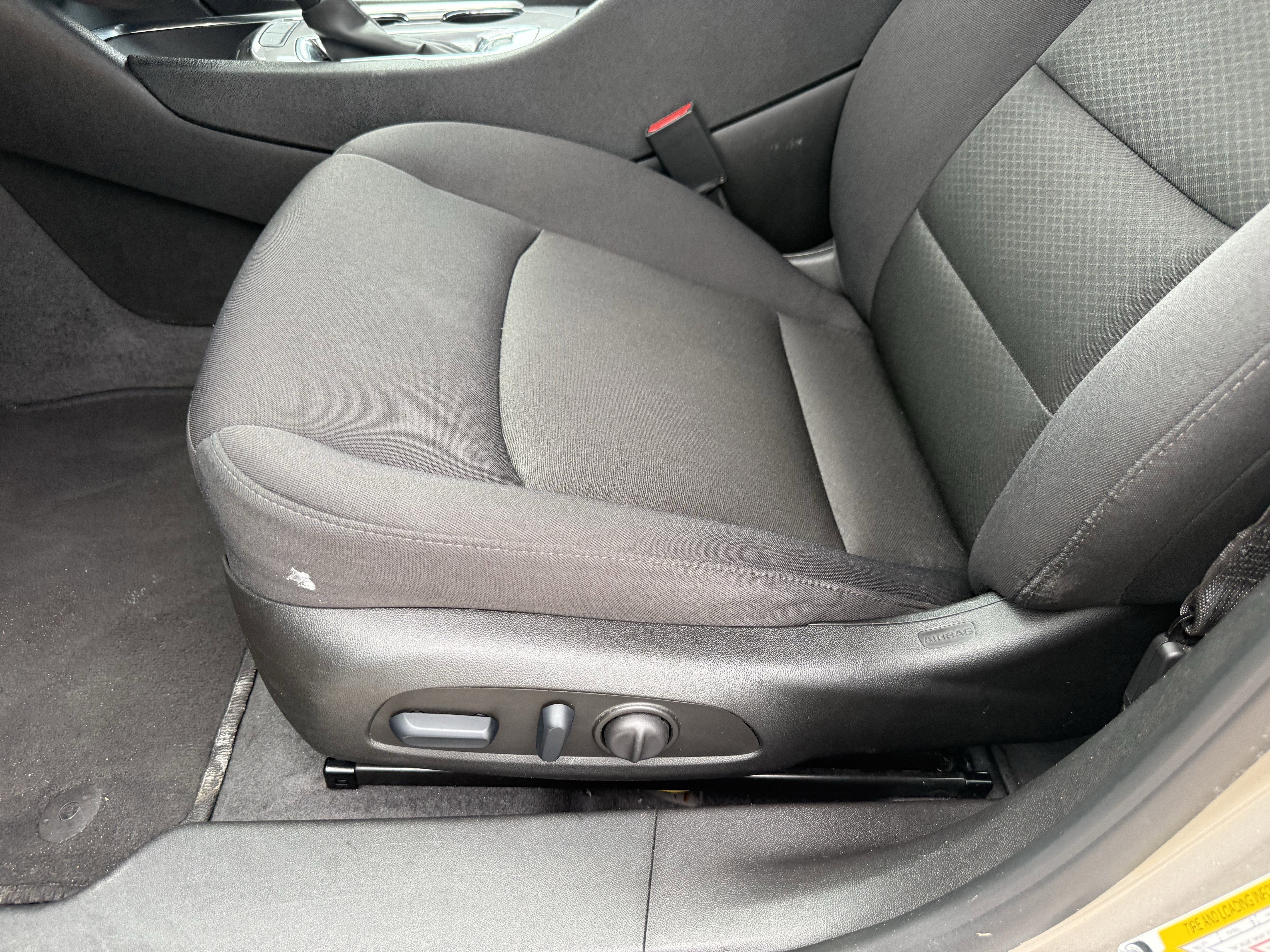 Used 2024 Chevrolet Malibu LT FWD image 28