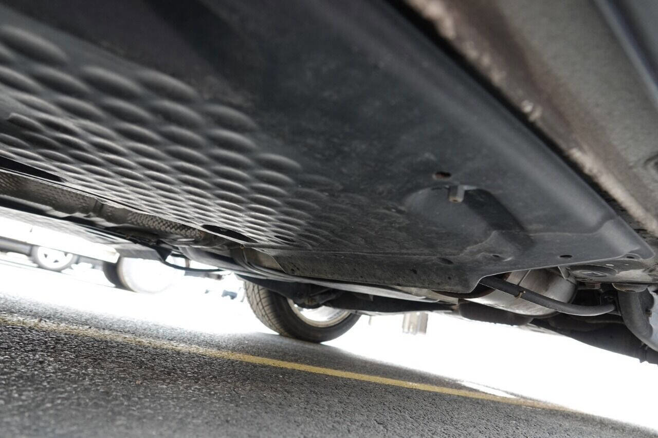 Used 2007 Volkswagen GTI 4-Door image 93