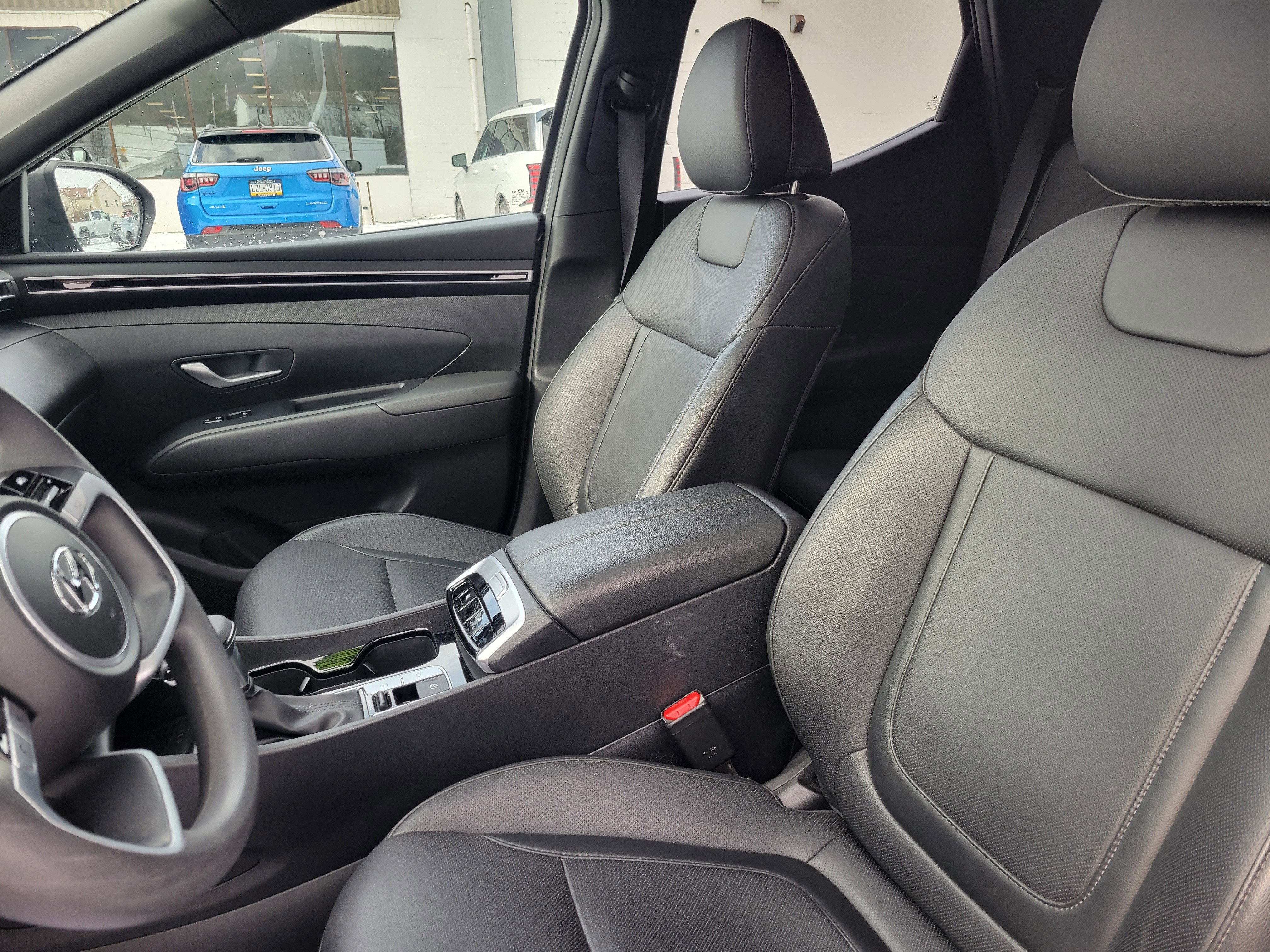 Used 2024 Hyundai Santa Cruz Night image 8