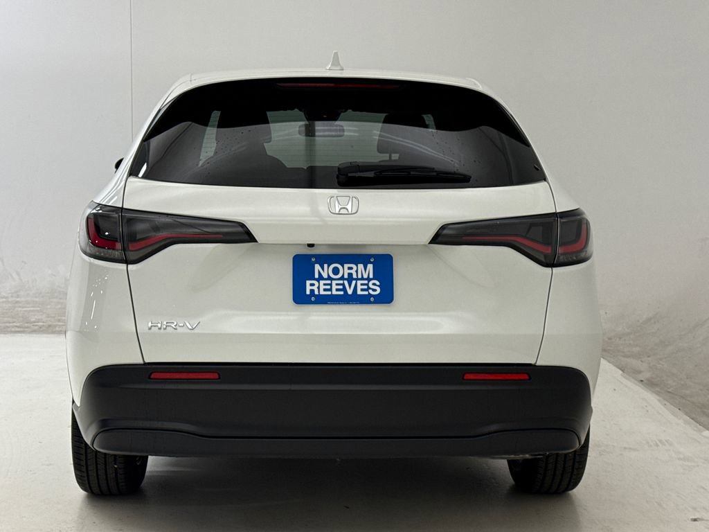 New 2027 Honda HR-V LX image 8