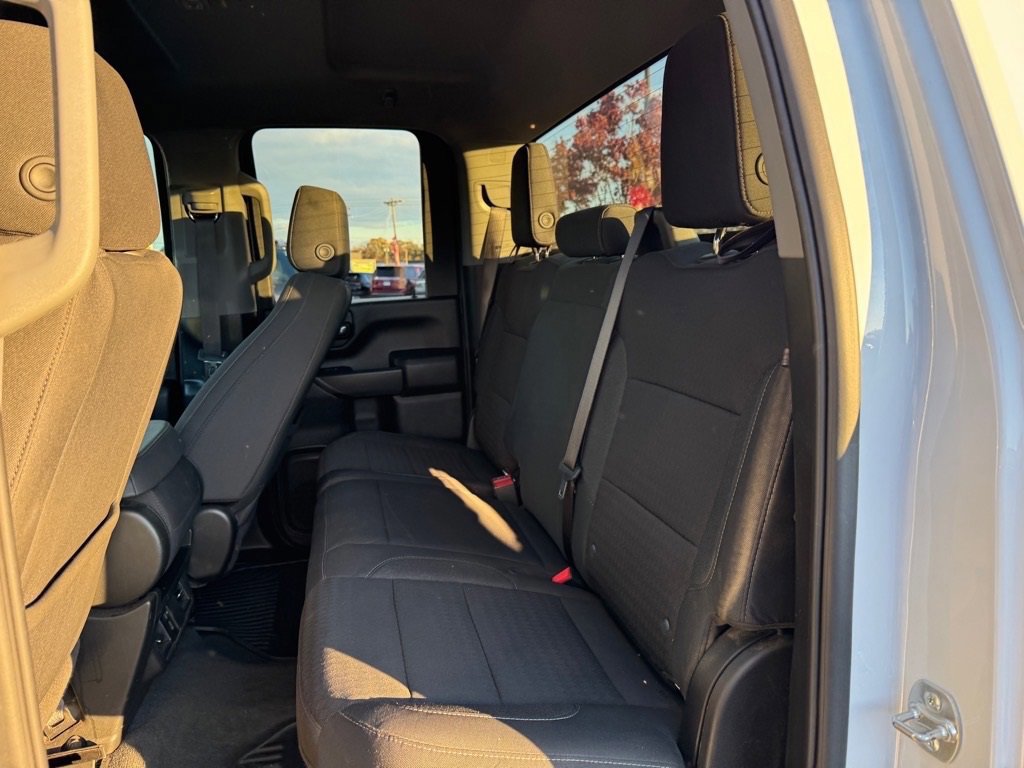 Used 2025 Chevrolet Silverado 2500 Custom w/ Custom Convenience Package image 12