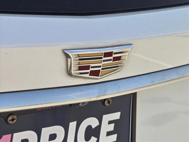 Used 2020 Cadillac XT6 Premium Luxury FWD image 19