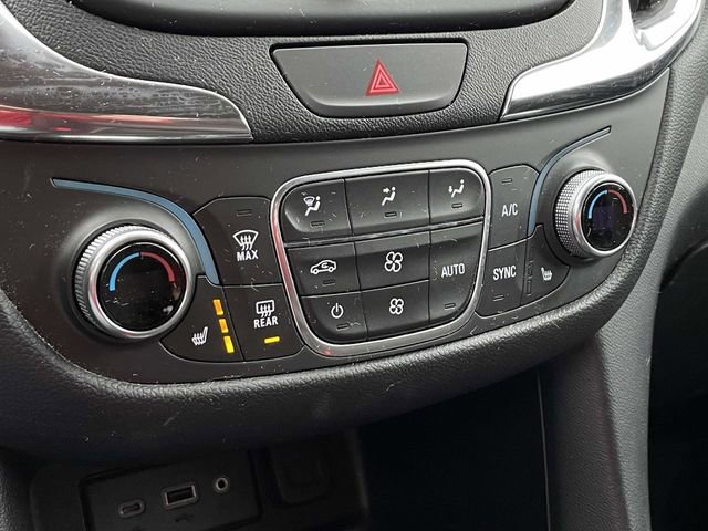 Used 2020 Chevrolet Equinox LT image 22