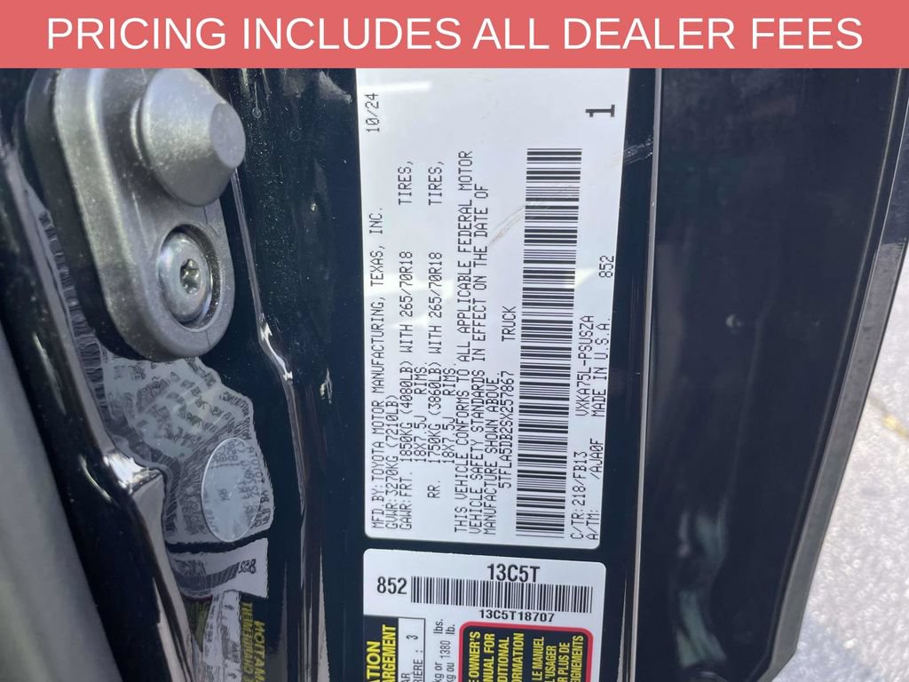 Used 2025 Toyota Tundra SR5 w/ SR5 Convenience Package AWD/4WD image 36