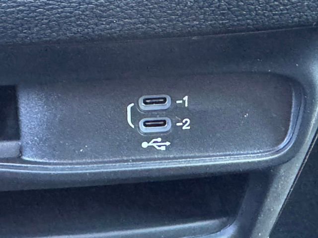 New 2026 Chrysler Pacifica Select image 23