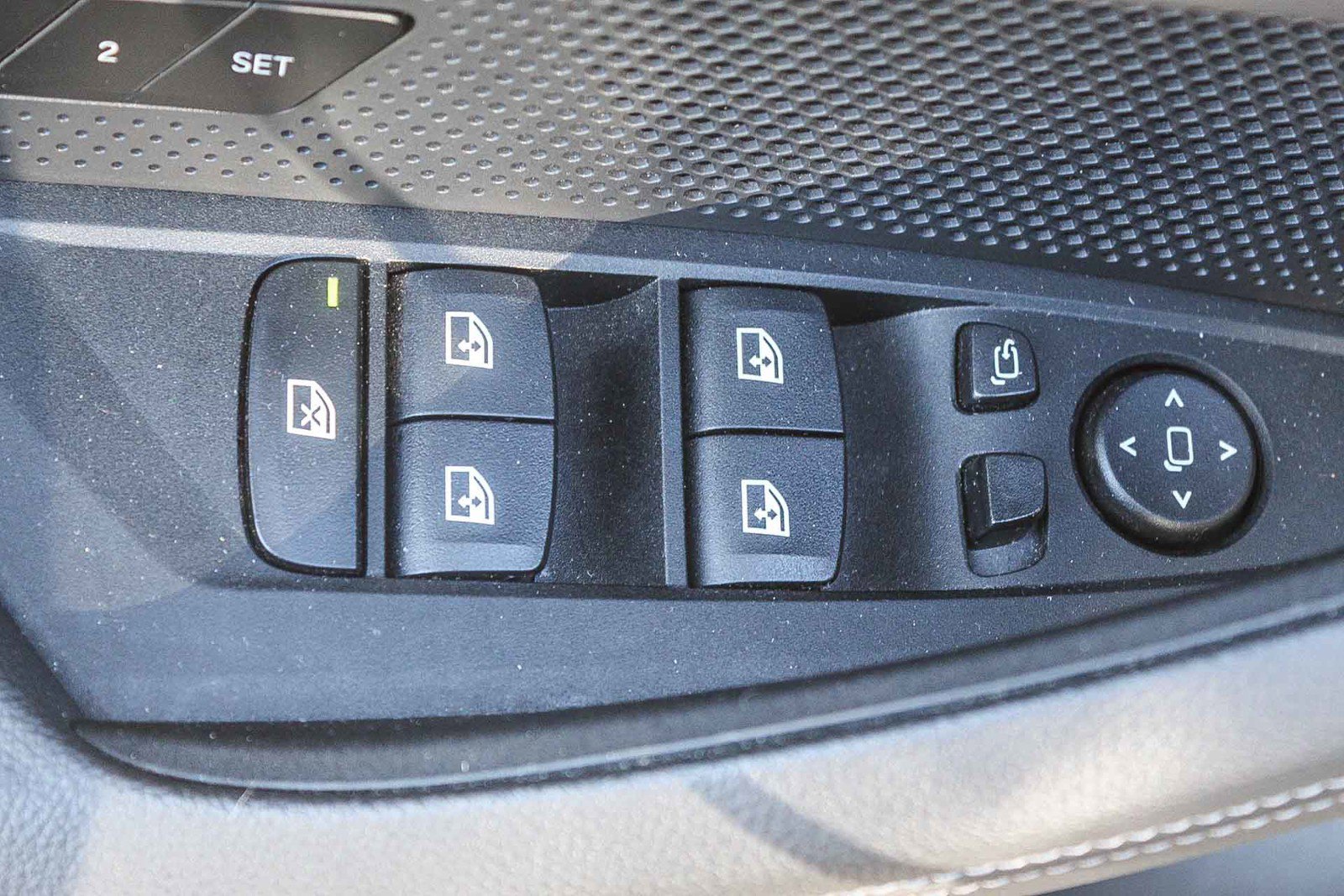 Certified 2025 BMW i4 eDrive40 w/ M Sport Package image 20