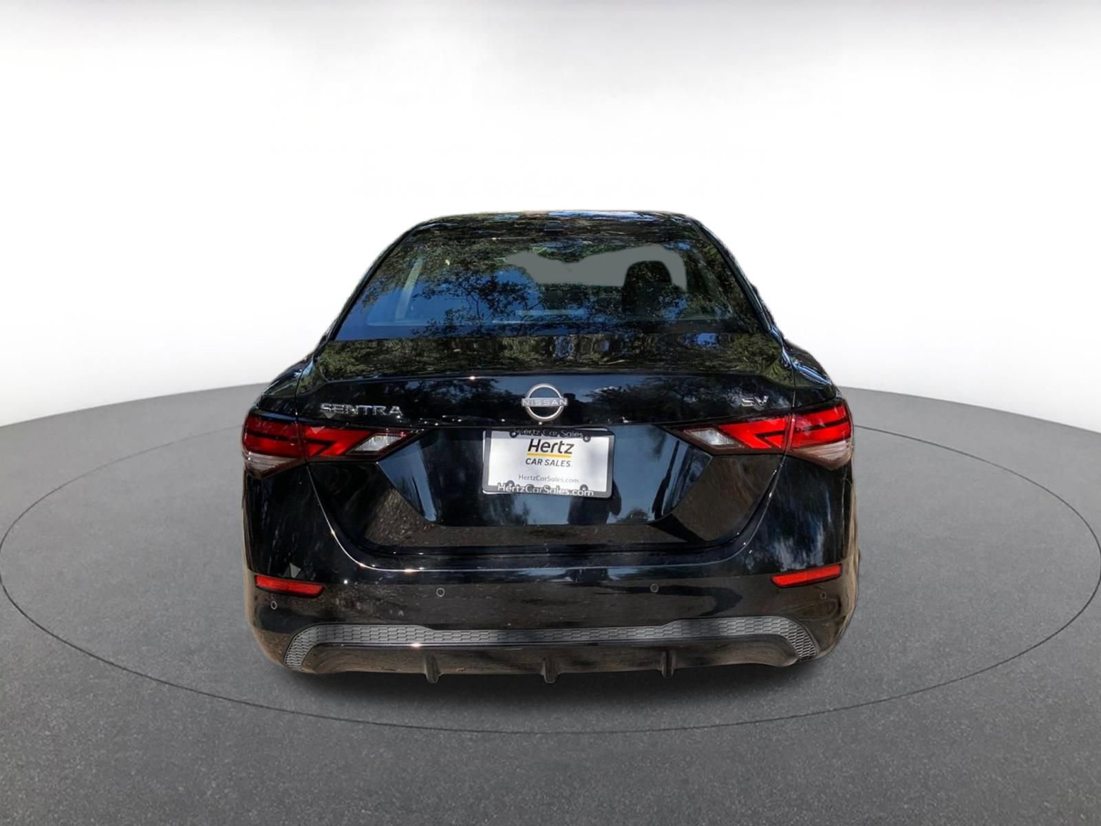 Used 2024 Nissan Sentra SV image 6