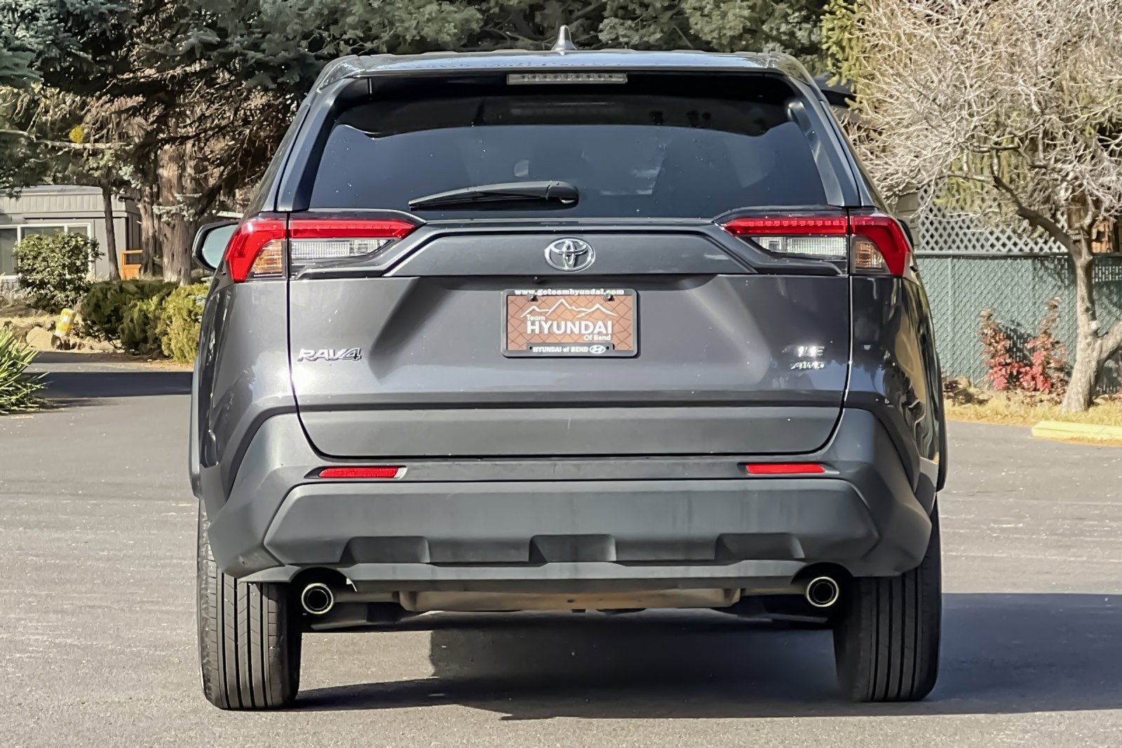 Used 2024 Toyota RAV4 LE image 5