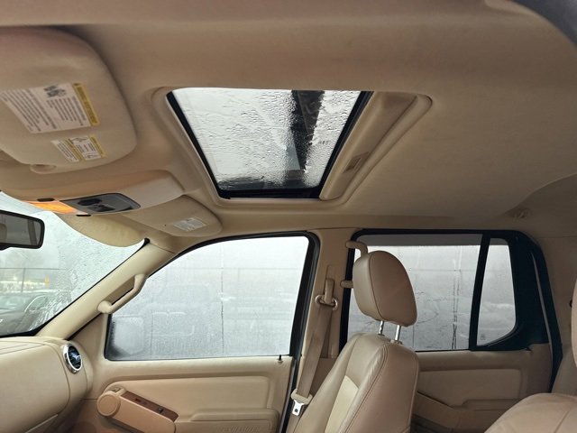 Used 2007 Ford Explorer Sport Trac Limited image 7