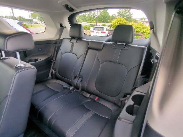 Used 2023 Honda Pilot EX-L image 6