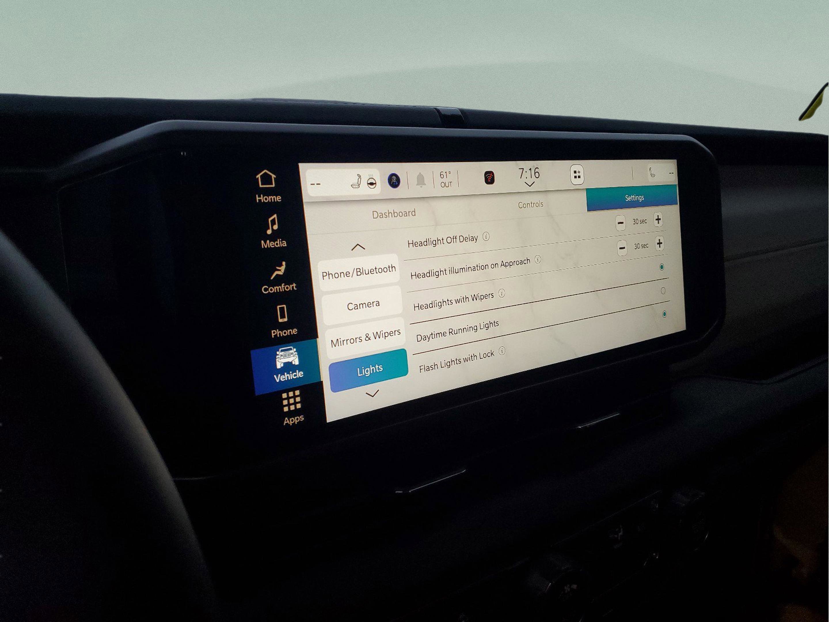 Certified 2024 Jeep Wrangler Sahara image 20