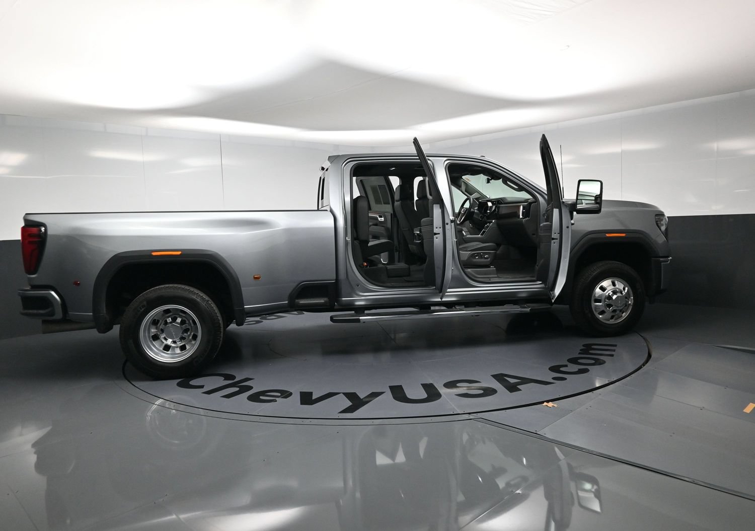 Used 2026 GMC Sierra 3500 Denali w/ Denali Reserve Package AWD/4WD image 26