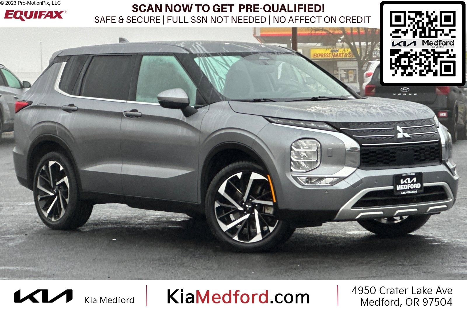 Used 2024 Mitsubishi Outlander SE