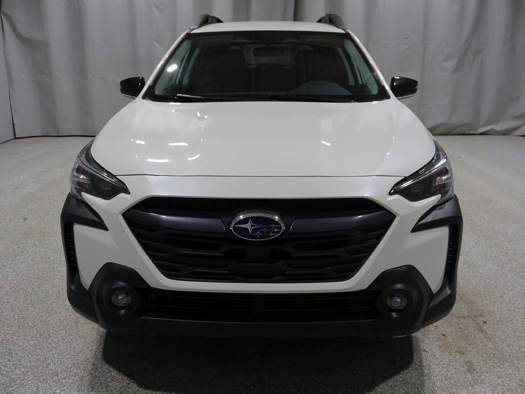 Used 2023 Subaru Outback Premium AWD/4WD image 6
