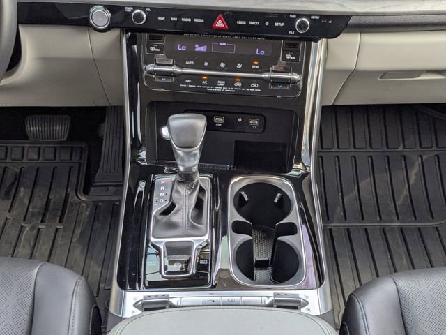 Used 2024 Kia Carnival SX FWD image 27