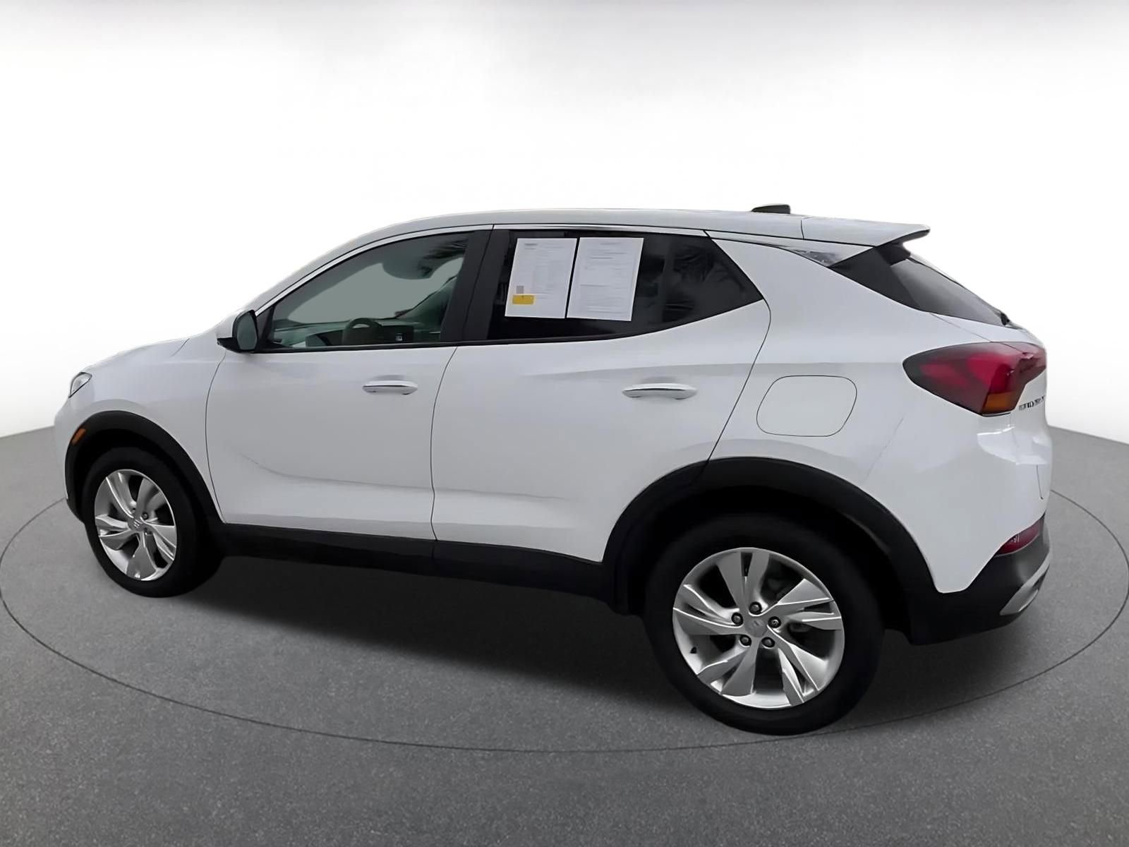 Used 2025 Buick Encore GX Preferred image 10