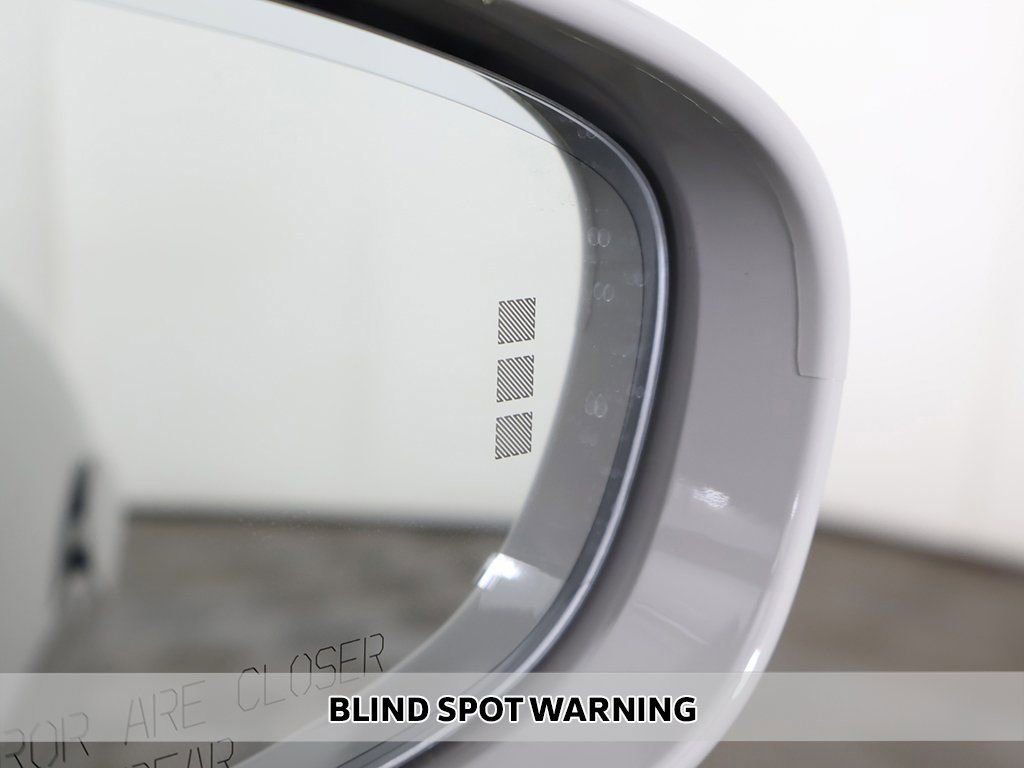 Used 2023 Porsche 911 Turbo image 7