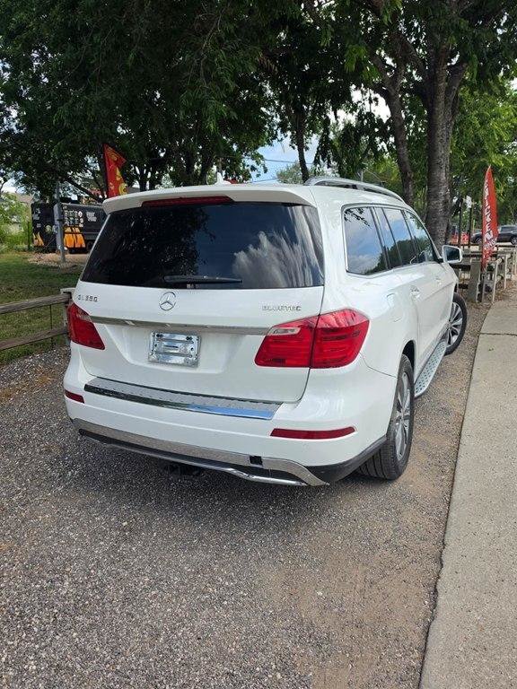 Used 2015 Mercedes-Benz GL 320 BlueTEC 4MATIC image 9