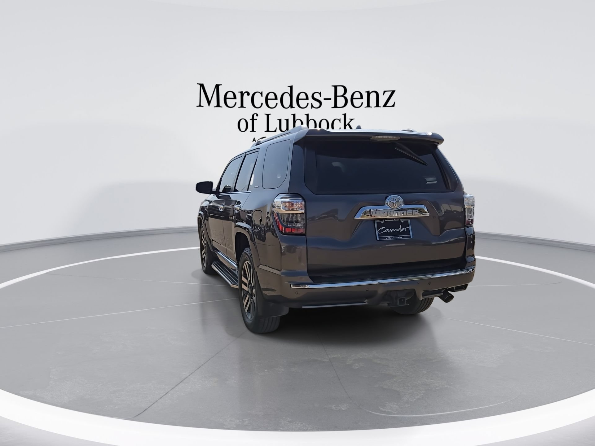 Used 2021 Toyota 4Runner Limited AWD/4WD image 7