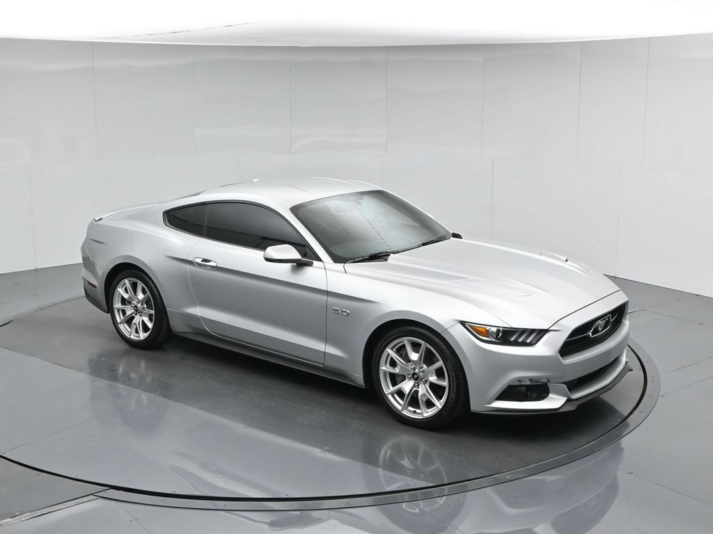 Used 2015 Ford Mustang GT Premium w/ Equipment Group 401A RWD image 41