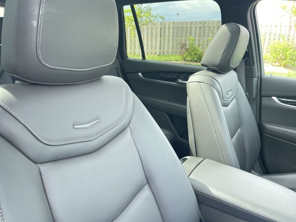 Certified 2025 Cadillac XT6 Premium Luxury image 45