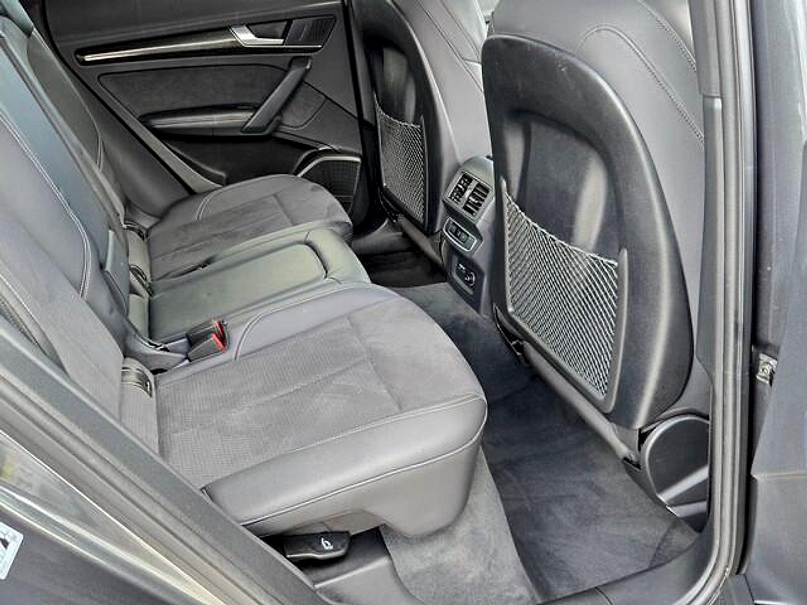 Used 2023 Audi SQ5 Premium Plus w/ Premium Plus Package AWD/4WD image 15
