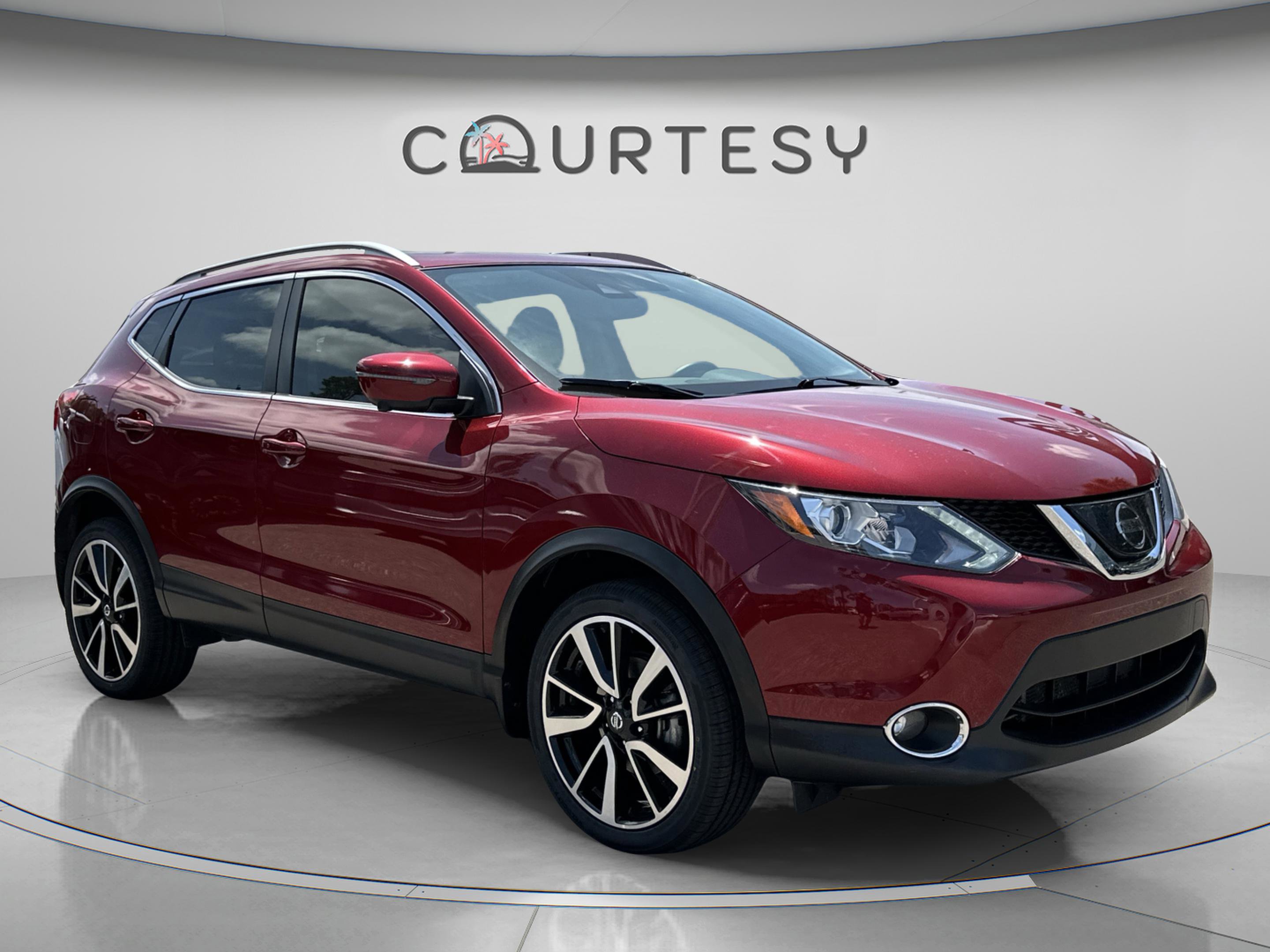 Used 2019 Nissan Rogue Sport SL w/ Premium Package FWD image 10