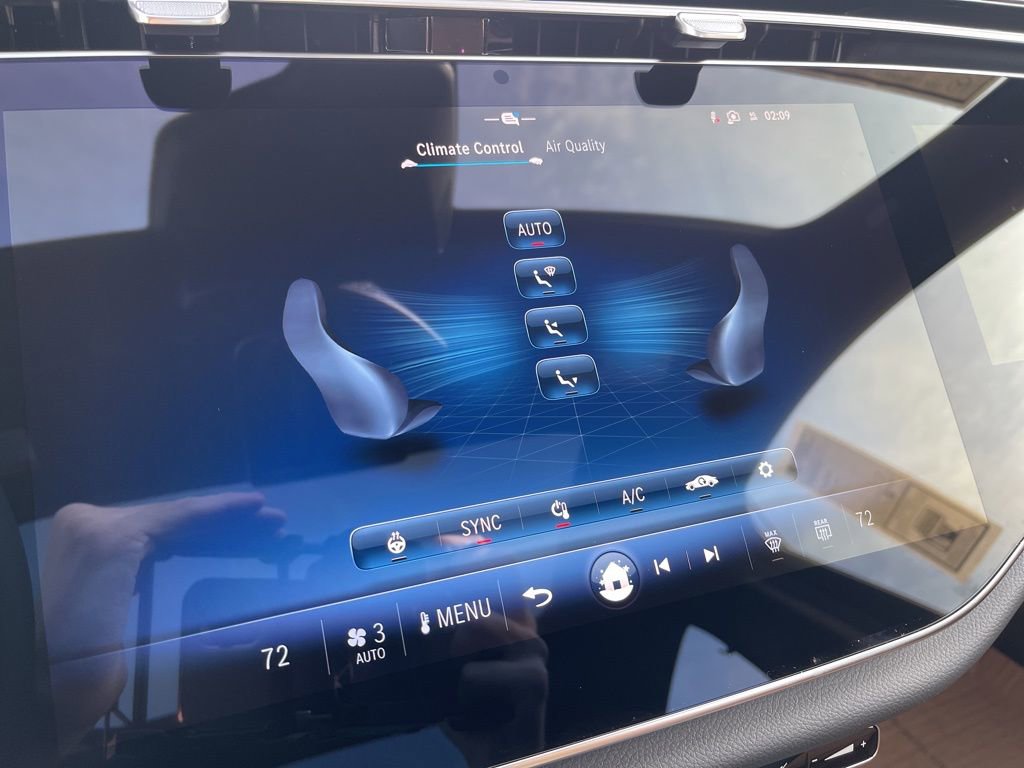 New 2026 Mercedes-Benz E 350 4MATIC Sedan image 12