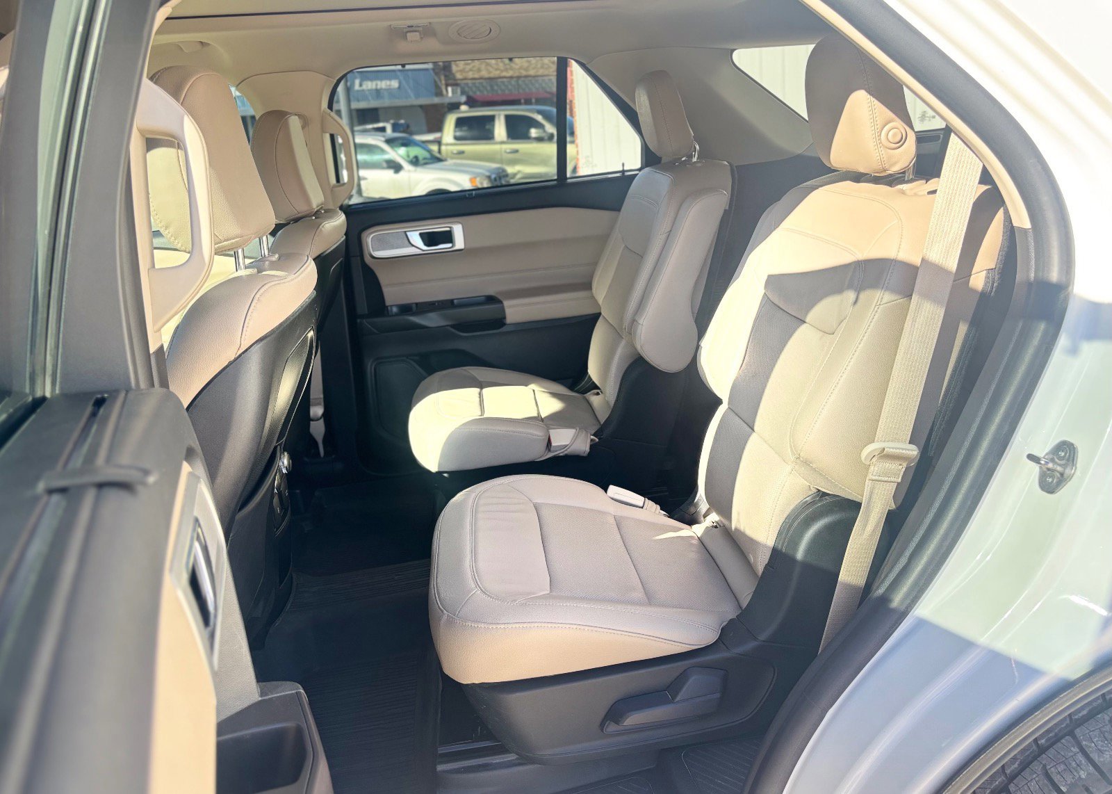 Certified 2020 Ford Explorer Limited image 24