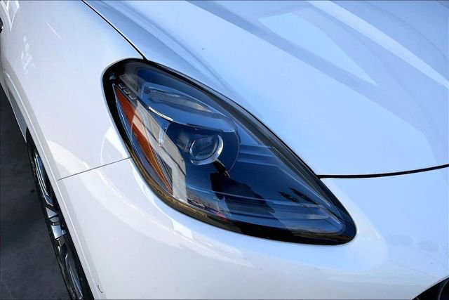 Used 2024 Maserati Grecale GT image 27