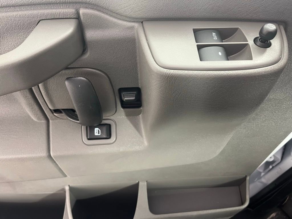 New 2026 Chevrolet Express 2500 w/ Enhanced Convenience Package RWD image 26
