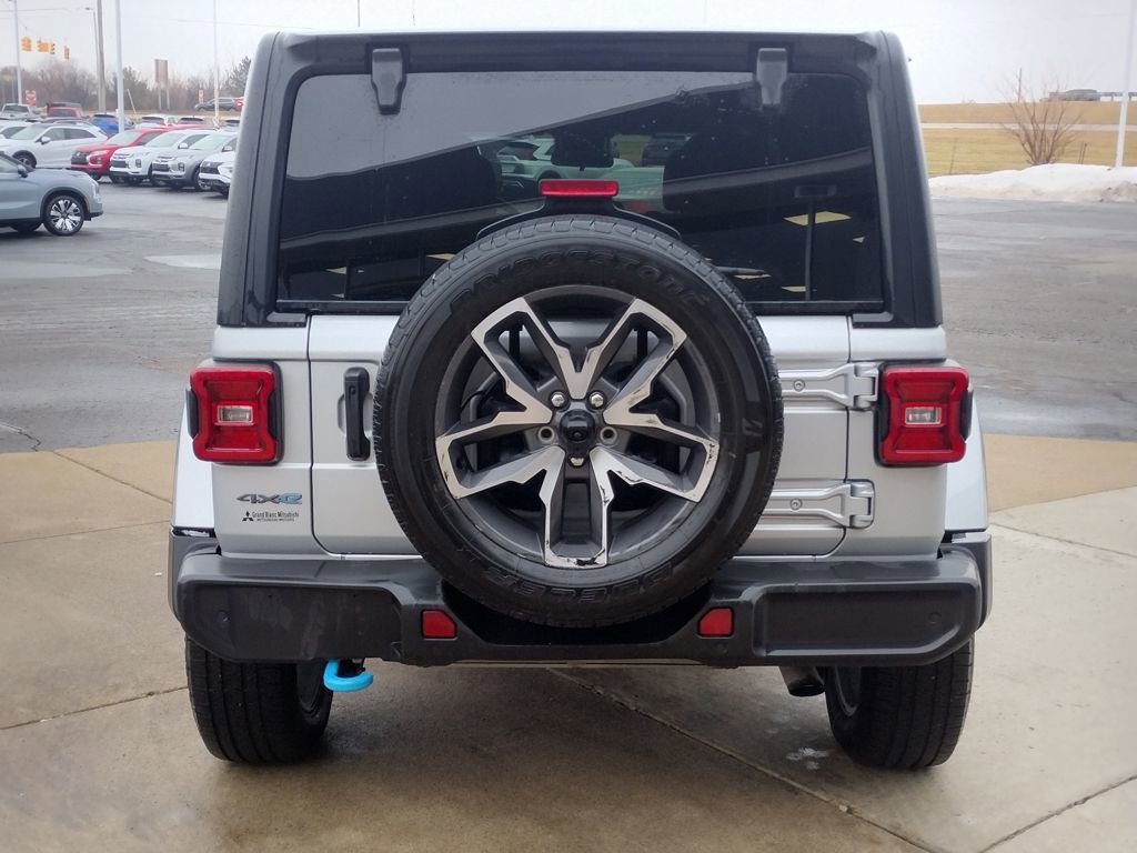 Used 2024 Jeep Wrangler Unlimited w/ Convenience Group image 17