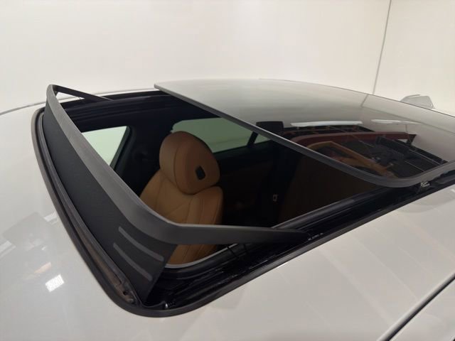 Certified 2024 BMW X6 xDrive40i w/ Parking Assistance Package image 27