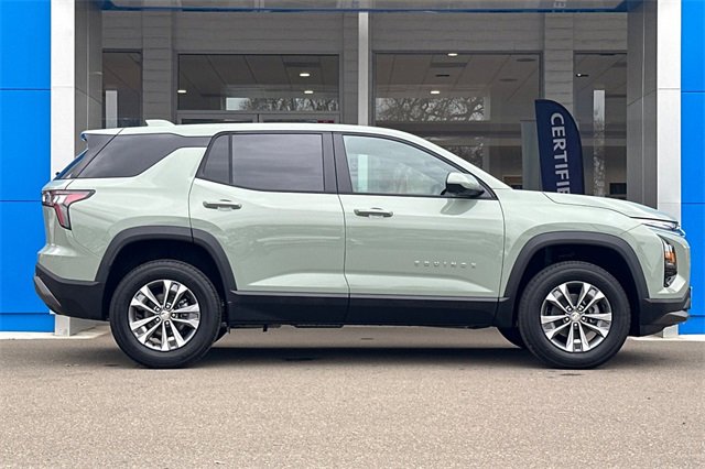 New 2026 Chevrolet Equinox LT w/ Convenience Package II image 4