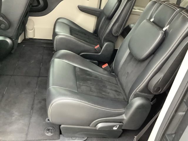 Used 2018 Dodge Grand Caravan SXT FWD image 10