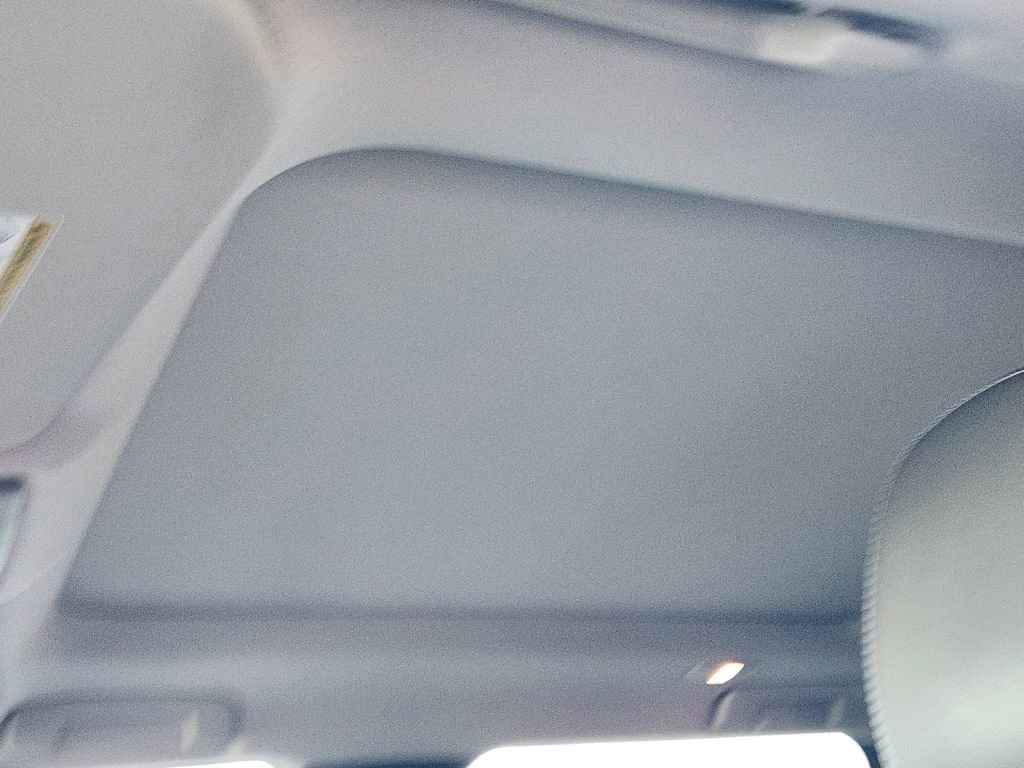 Used 2024 Mitsubishi Outlander FWD image 25