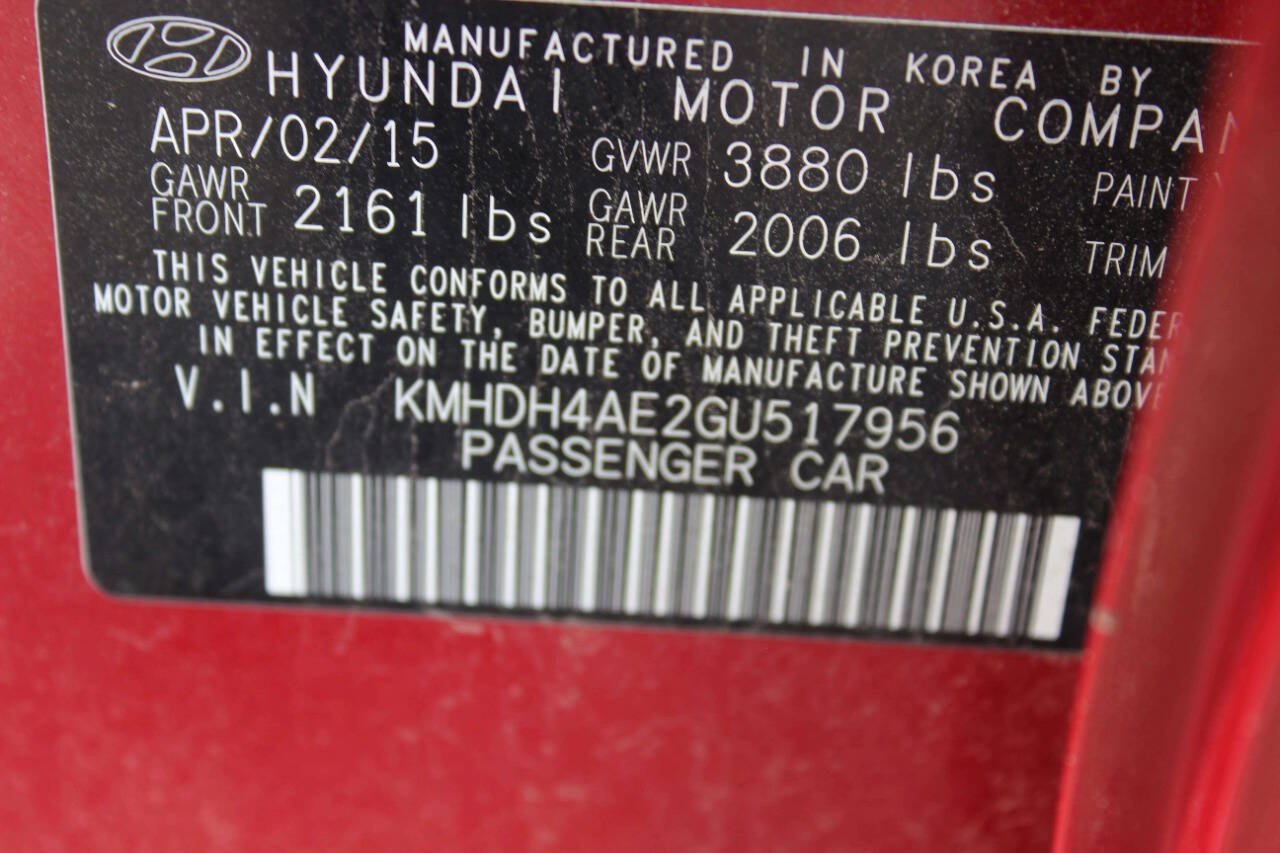 Used 2016 Hyundai Elantra SE FWD image 10