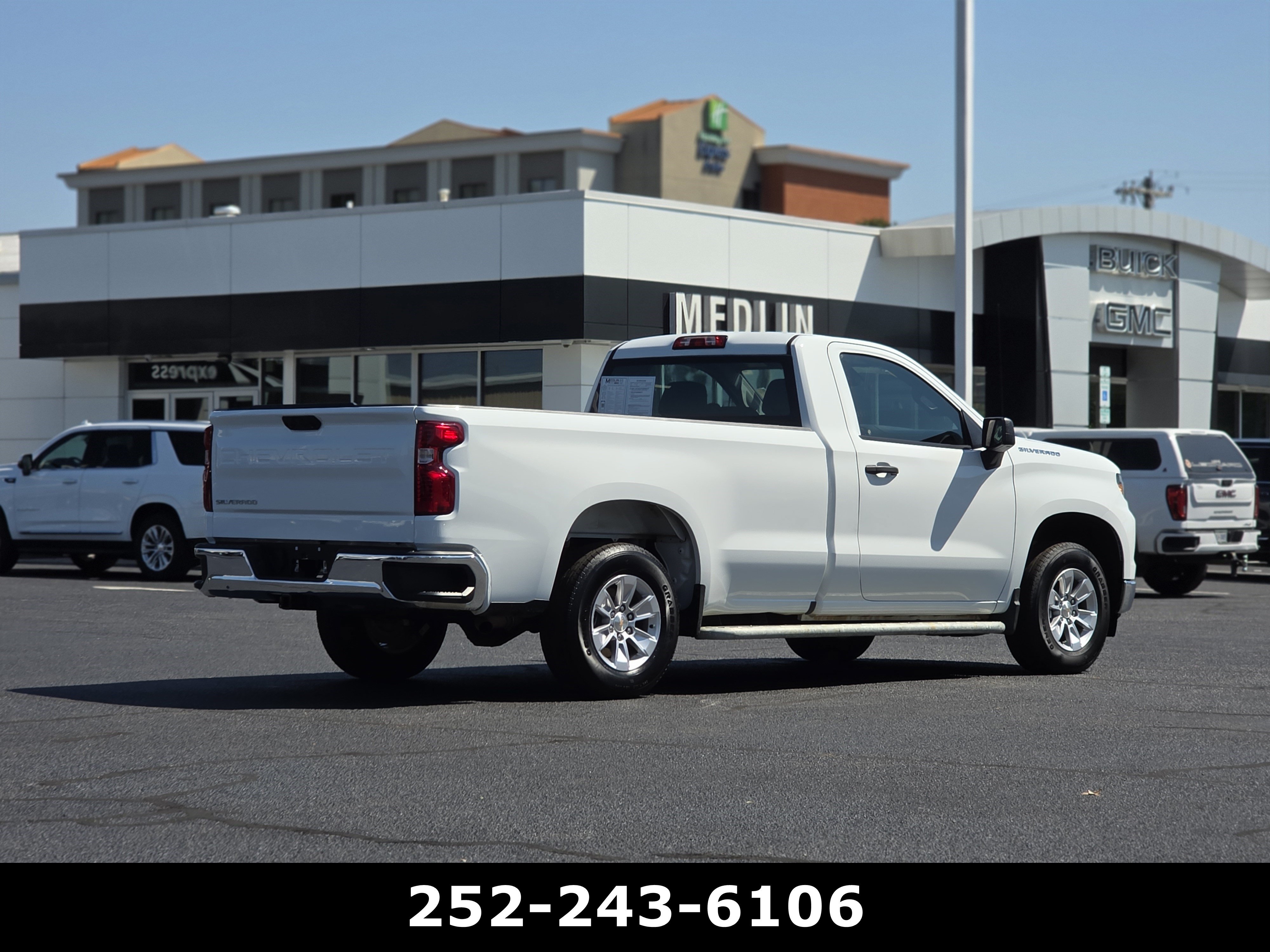 Used 2025 Chevrolet Silverado 1500 W/T RWD image 7