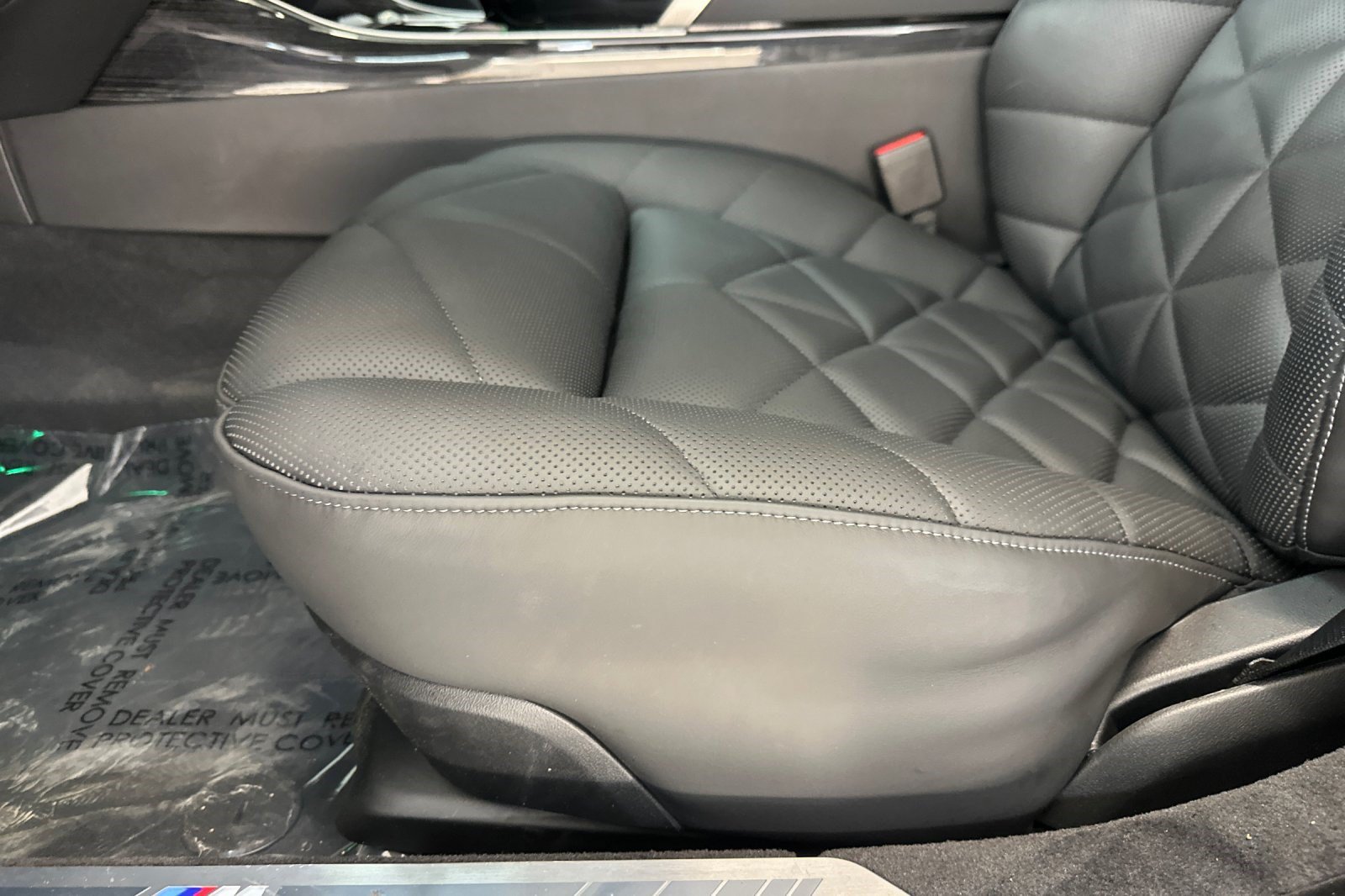 Certified 2023 BMW 740i RWD image 14