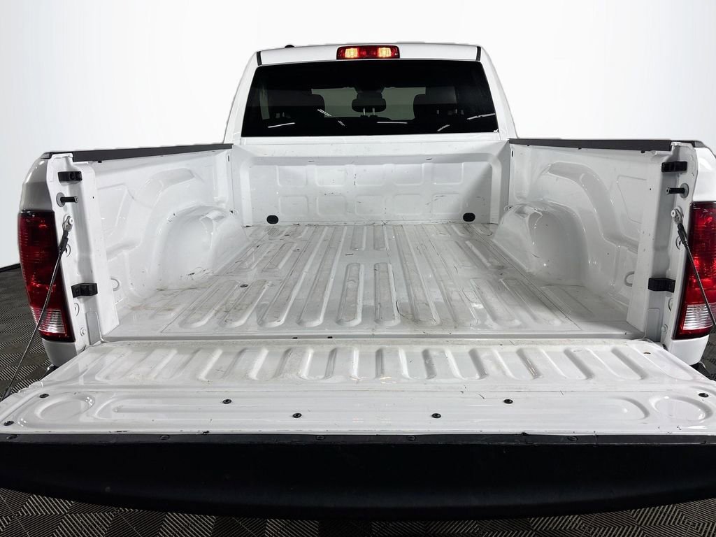 Used 2024 RAM 1500 Classic SLT image 20