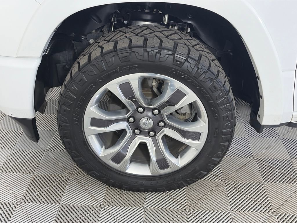 Used 2023 RAM 1500 Limited w/ Bed Utility Group image 8