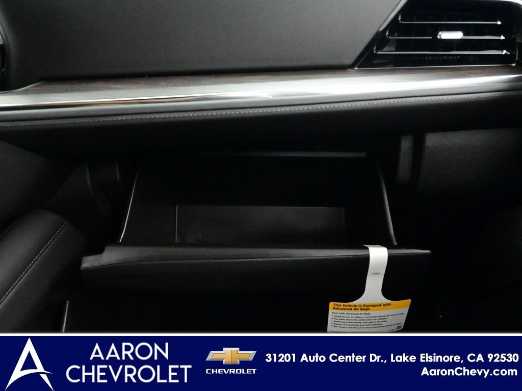 New 2026 Chevrolet Suburban LT w/ Comfort Package AWD/4WD image 29