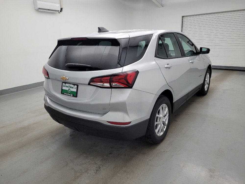 Used 2022 Chevrolet Equinox LS AWD/4WD image 9