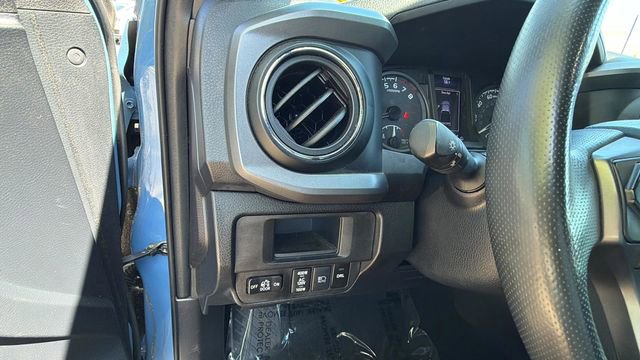 Used 2019 Toyota Tacoma TRD Sport image 23