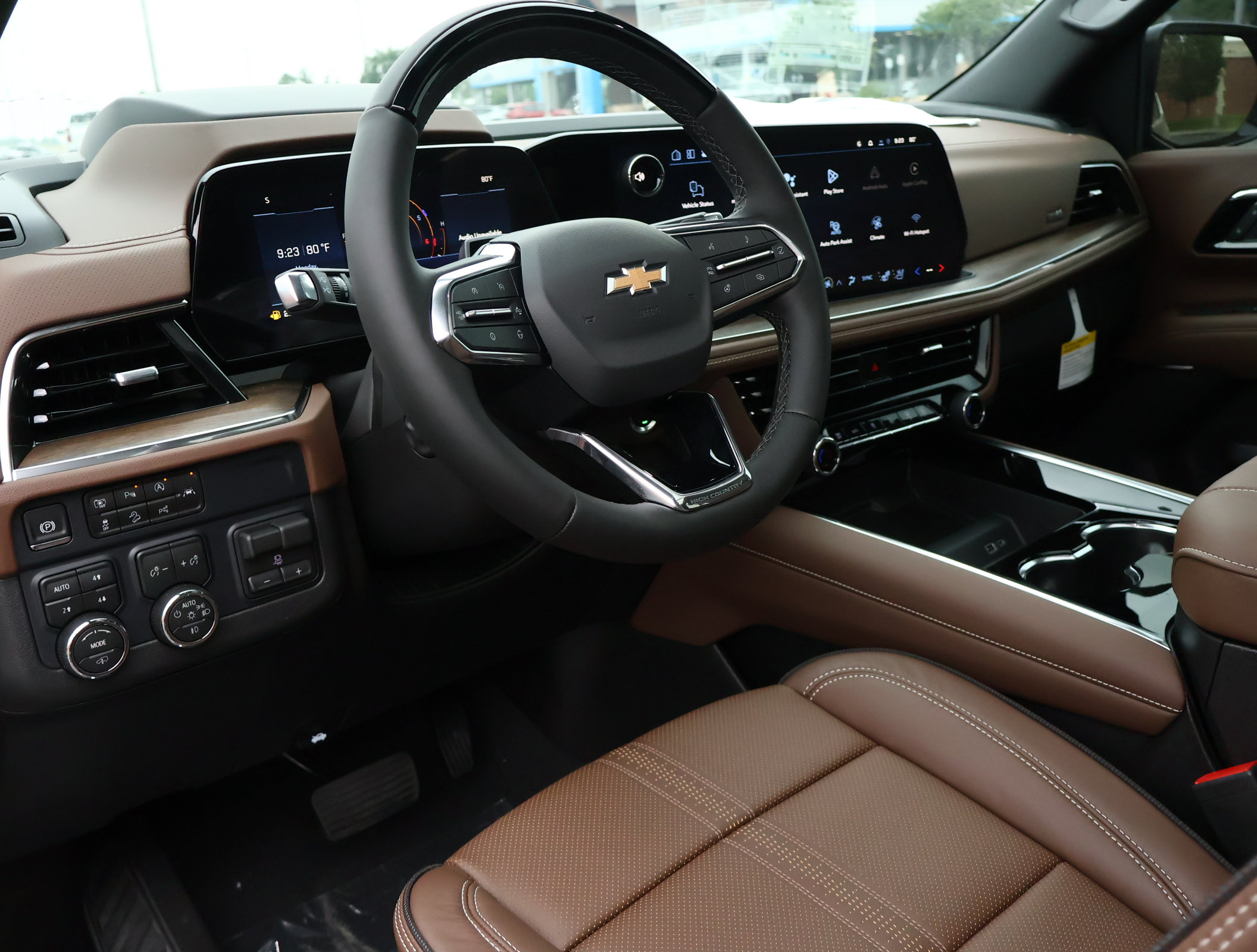 New 2026 Chevrolet Tahoe High Country AWD/4WD image 3