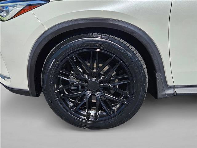 Used 2019 INFINITI QX50 Luxe w/ Cargo Package AWD/4WD image 22
