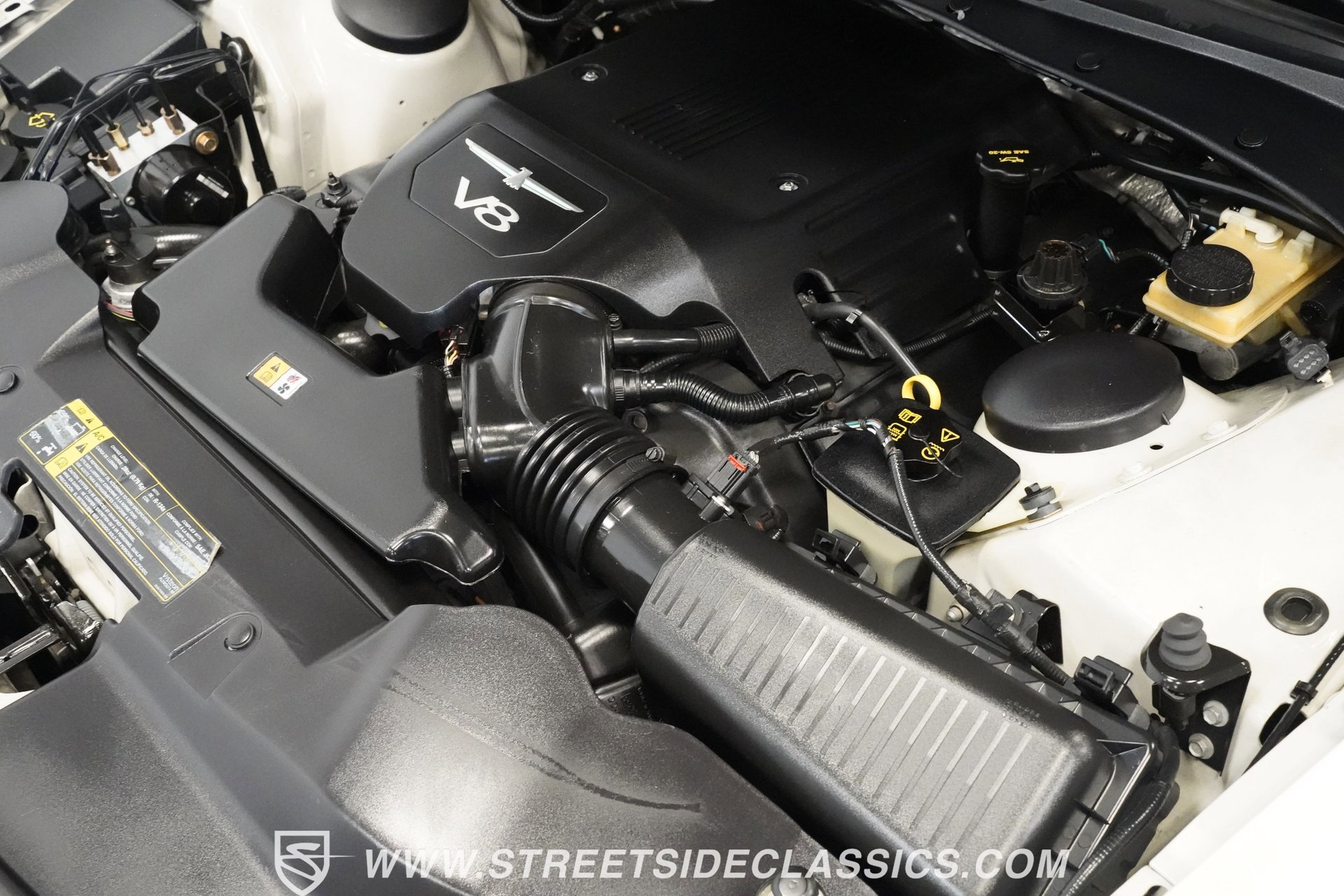 Used 2005 Ford Thunderbird 50th Anniversary image 39